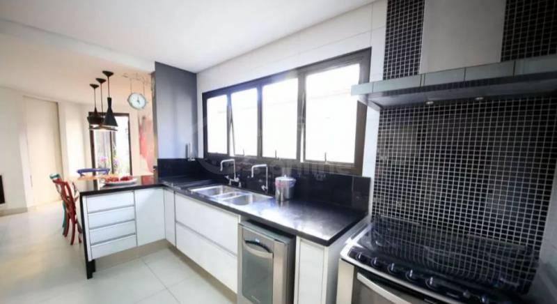 Apartamento, 3 quartos, 217 m² - Foto 5