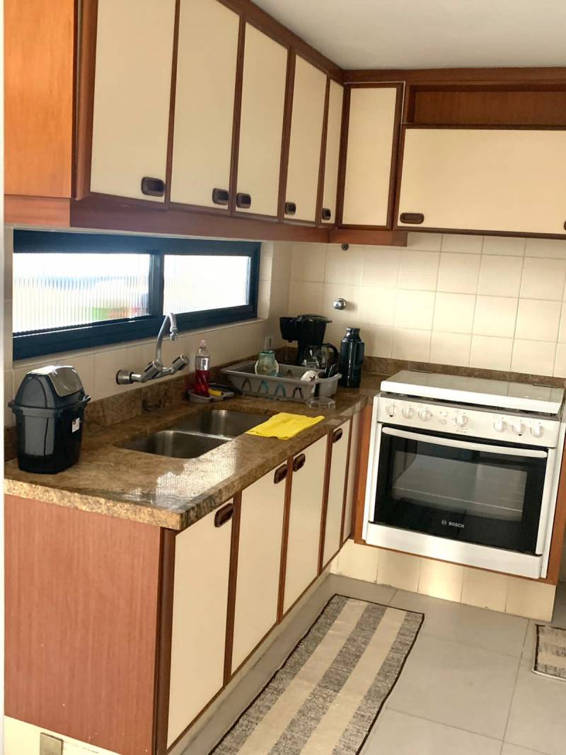 Apartamento, 4 quartos, 242 m² - Foto 2
